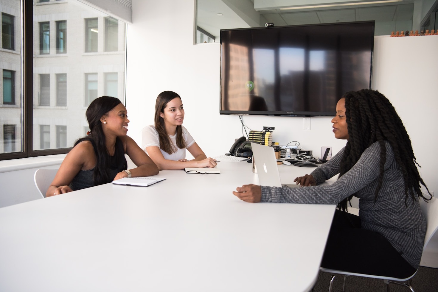 5 Reasons Tailored Recruitment Services Matter